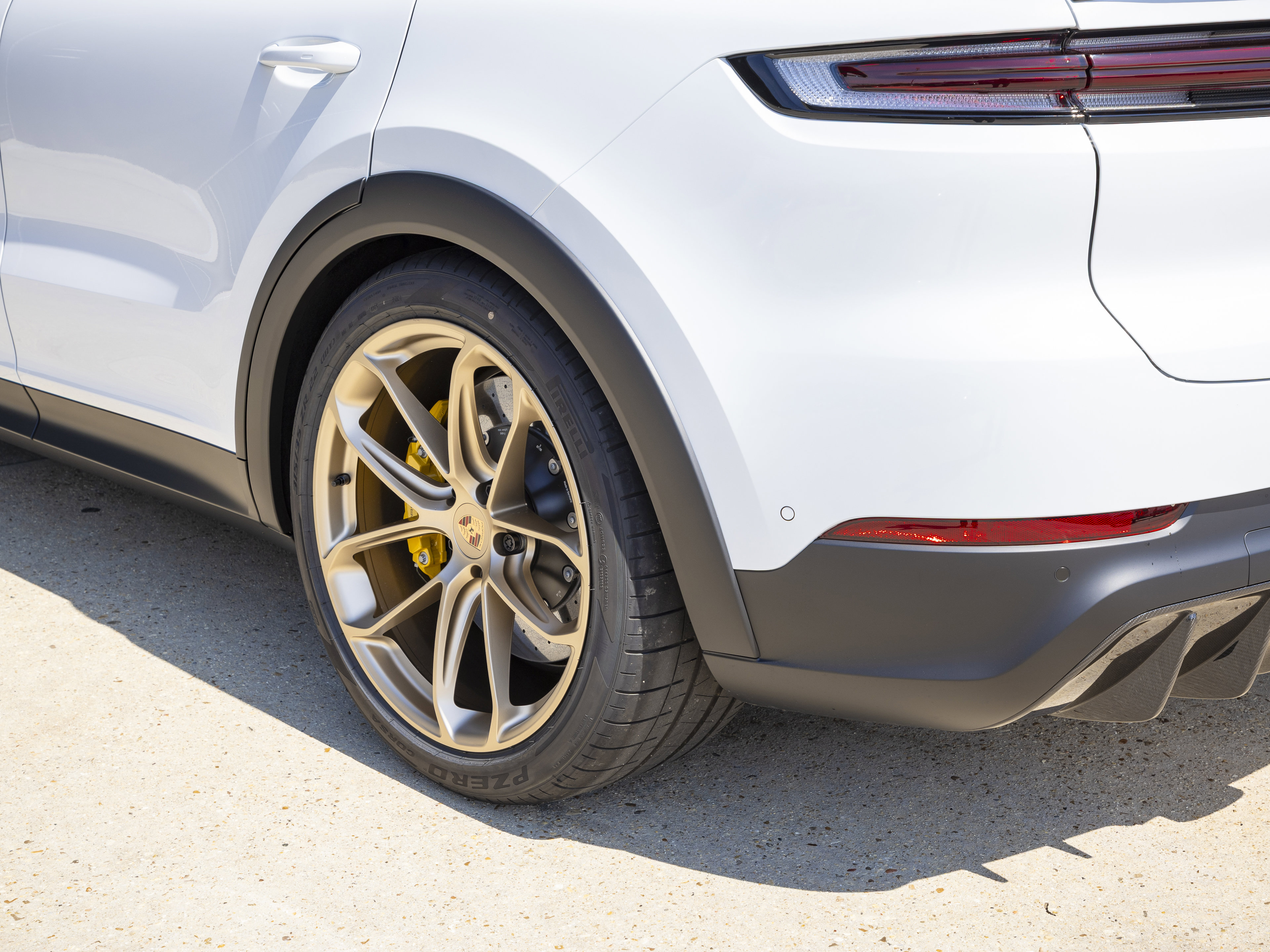 New 2026 Porsche Cayenne Turbo GT image 13