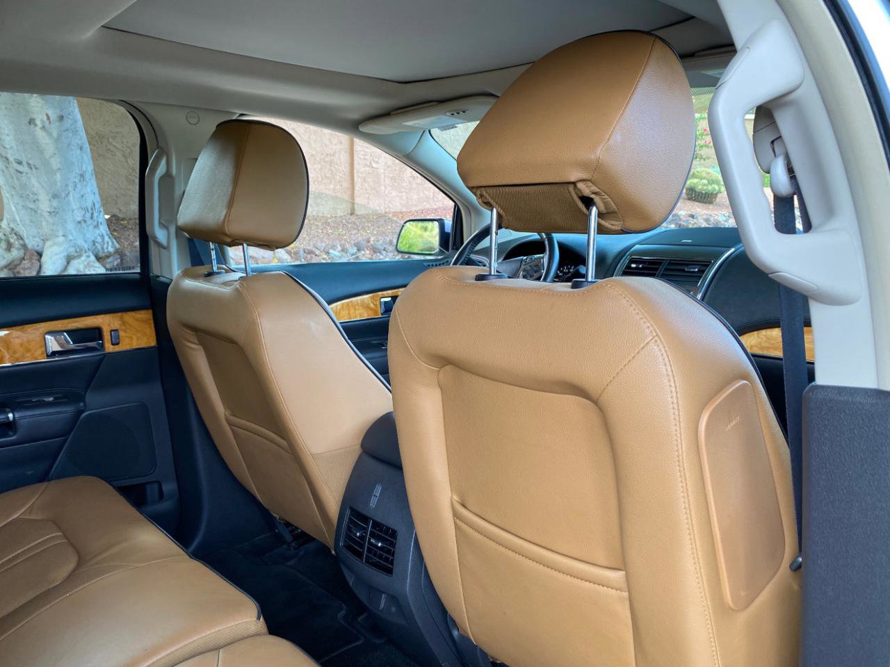 Used 2015 Lincoln MKX FWD w/ Equipment Group 101A image 47