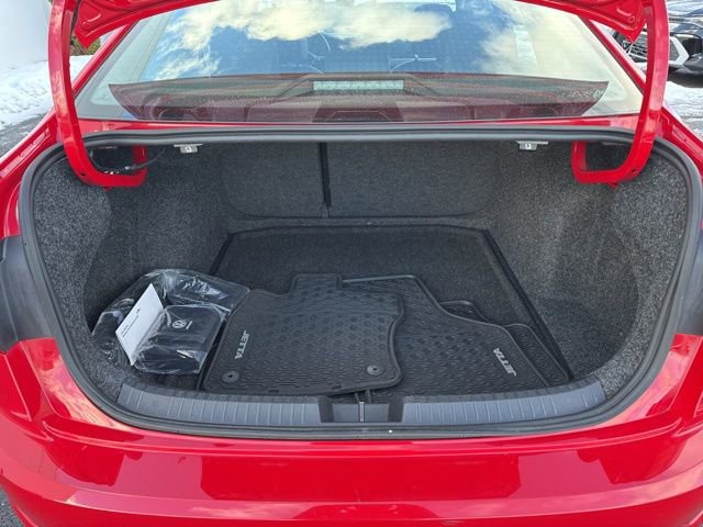 Certified 2019 Volkswagen Jetta SE image 27