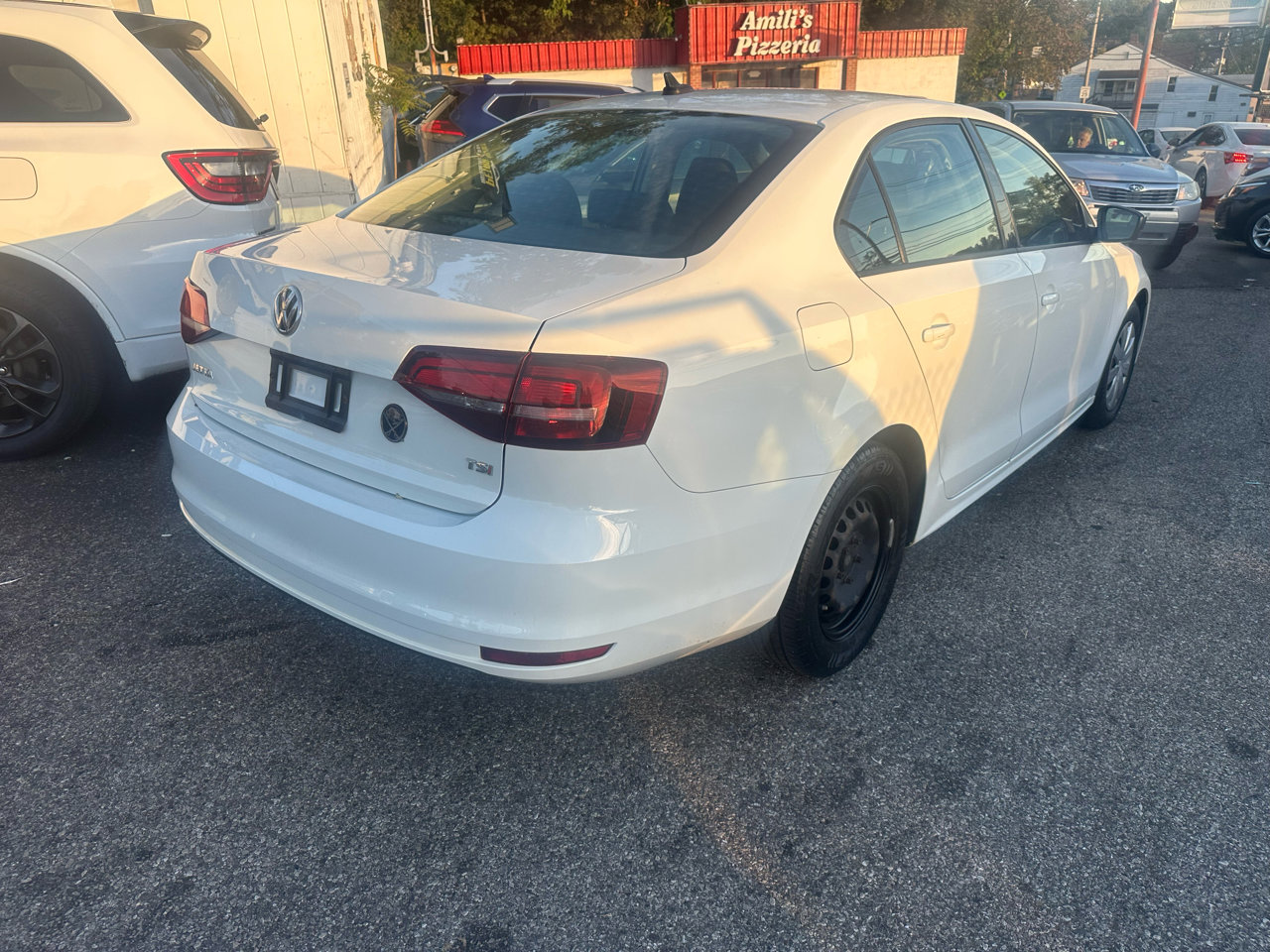 Used 2016 Volkswagen Jetta S image 6