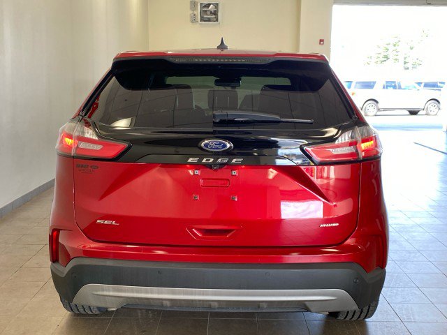Certified 2022 Ford Edge SEL w/ Convenience Package AWD/4WD image 6