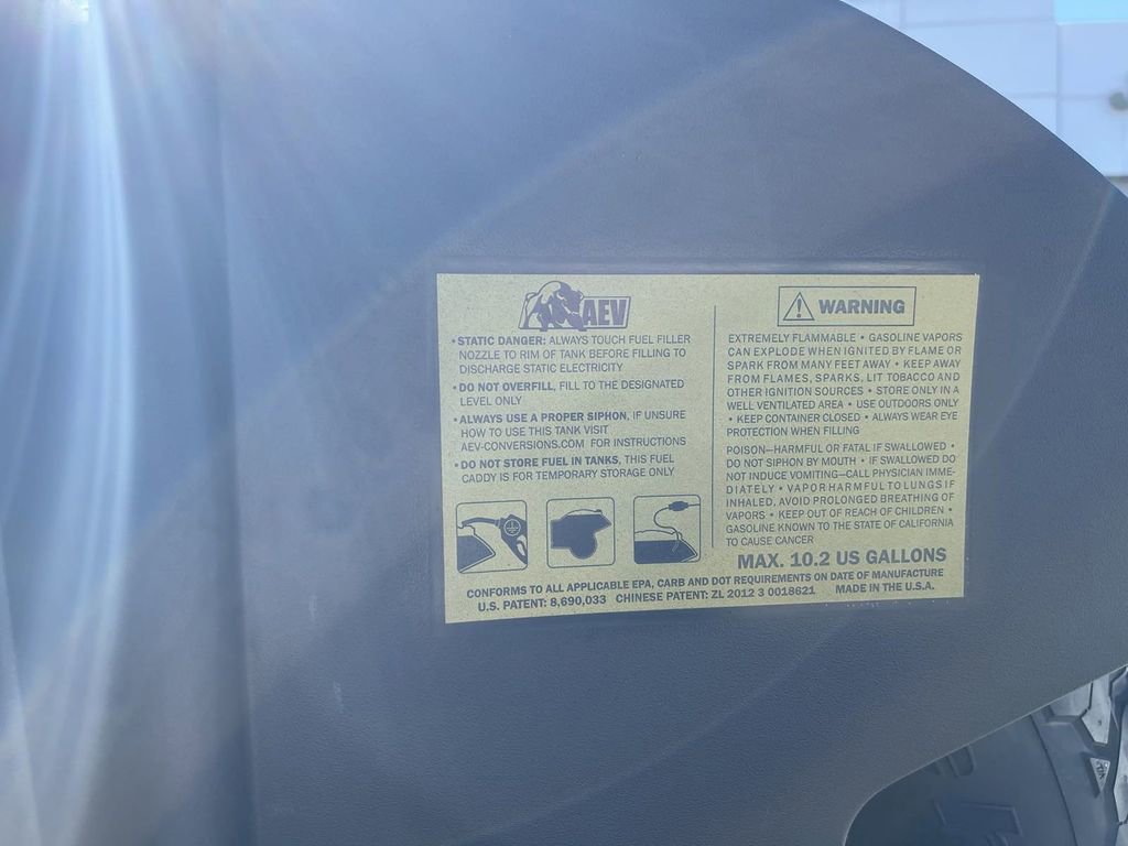 New 2024 Jeep Wrangler Unlimited Rubicon w/ Technology Group image 22