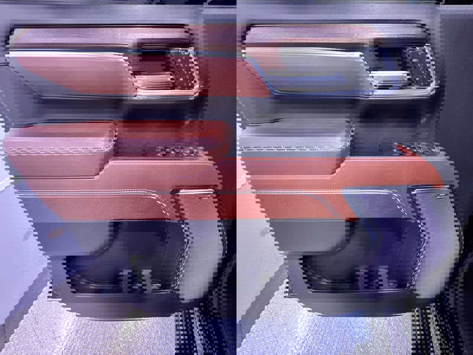 Used 2024 GMC Sierra 2500 Denali Ultimate image 12