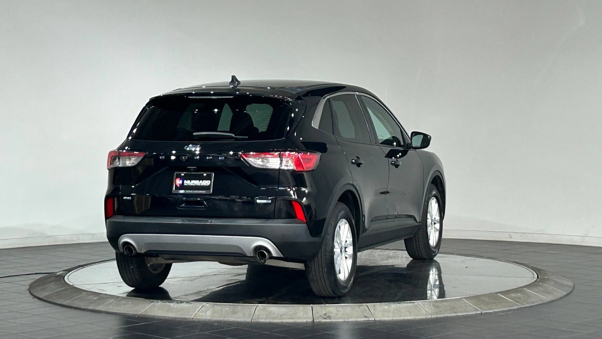 Used 2020 Ford Escape SE AWD/4WD image 10