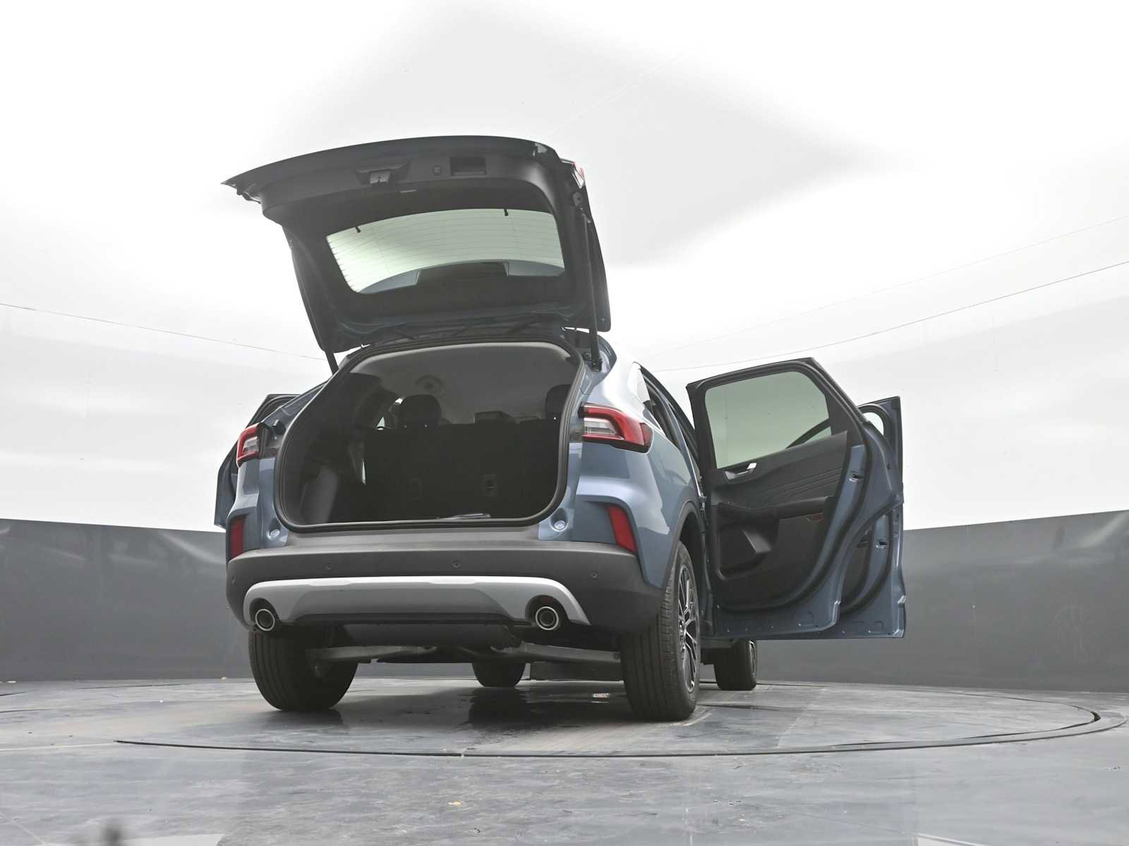 New 2026 Ford Escape SE image 29