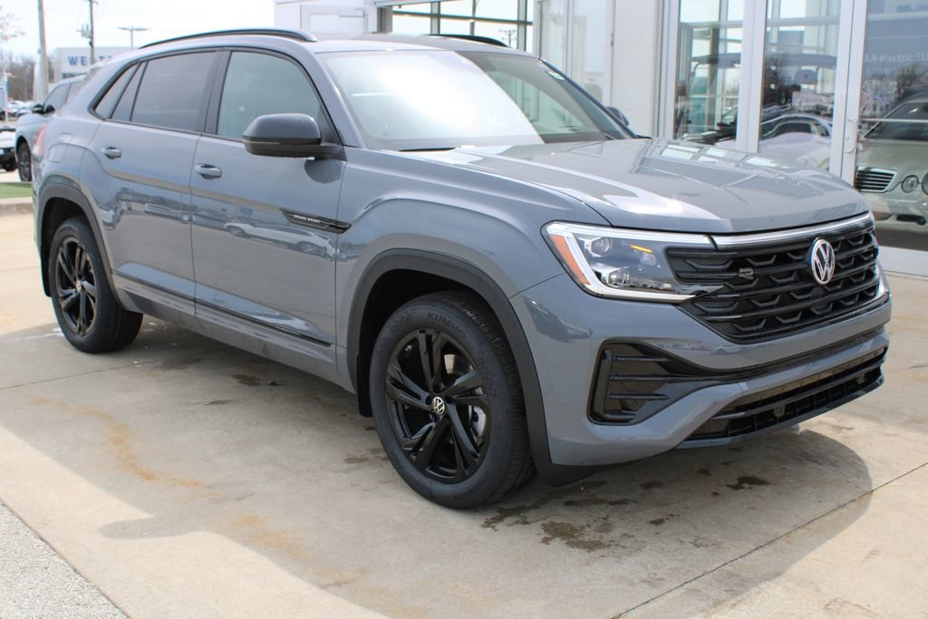 New 2026 Volkswagen Atlas Cross Sport SEL R-Line