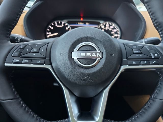 Used 2025 Nissan Sentra SV w/ SV Premium Package image 21