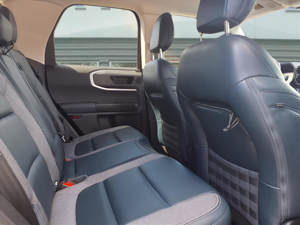 Used 2023 Ford Bronco Sport Outer Banks w/ Tech Package image 12