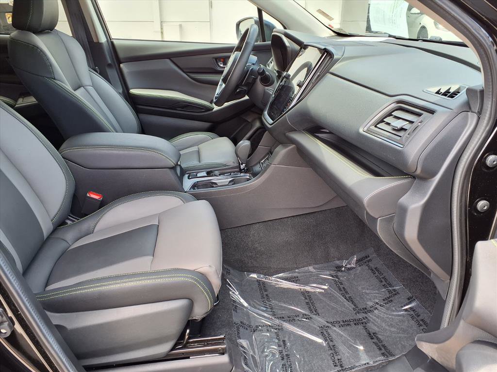Used 2025 Subaru Ascent Onyx Edition w/ Onyx Package AWD/4WD image 9