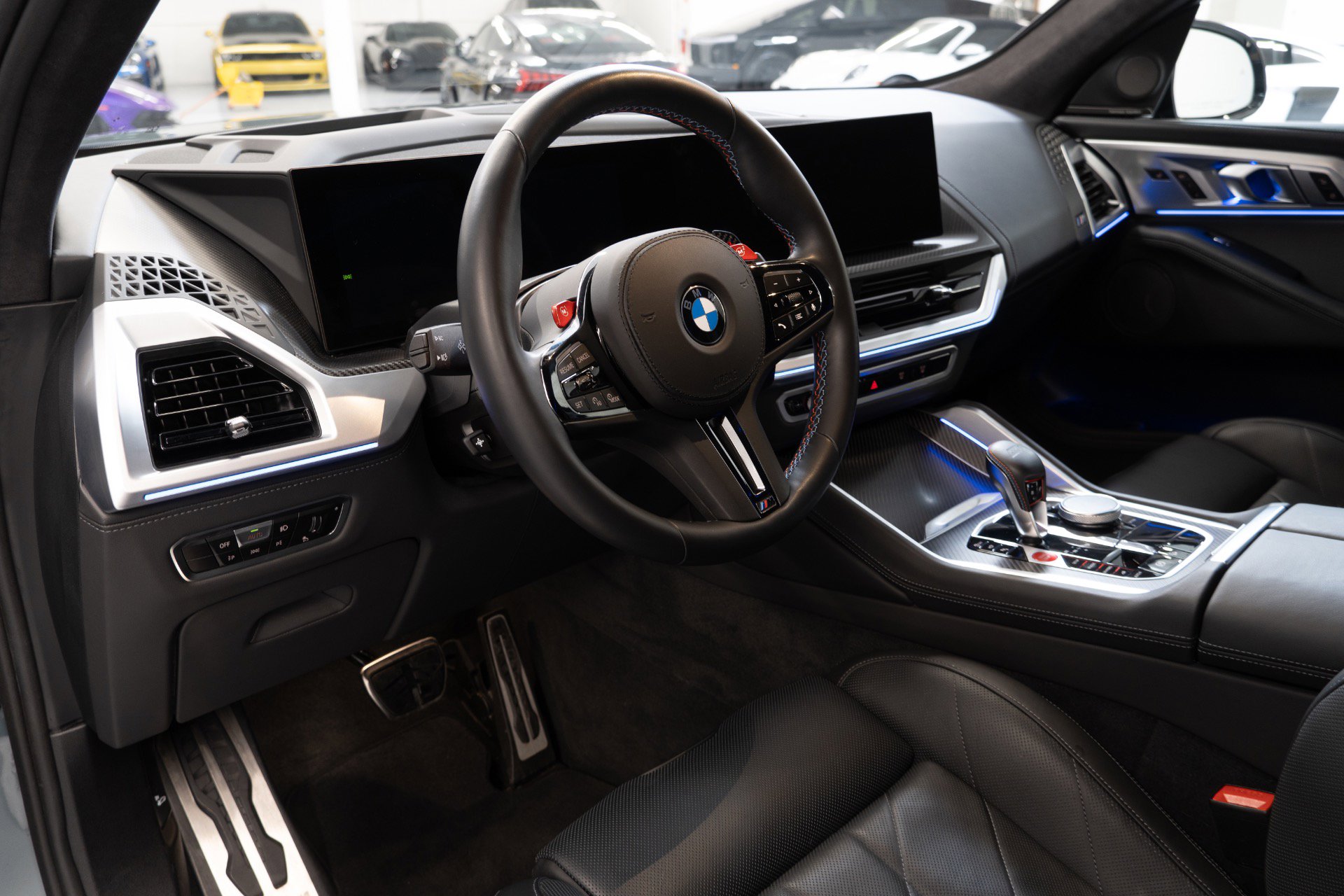 Used 2023 BMW XM image 21