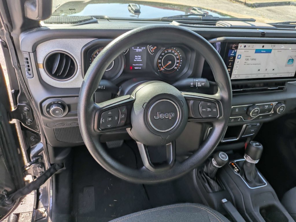 Used 2024 Jeep Wrangler Sport AWD/4WD image 16