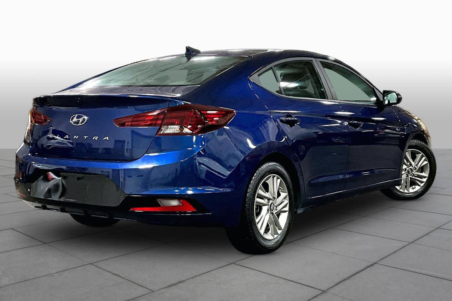 Used 2019 Hyundai Elantra Value Edition FWD image 13