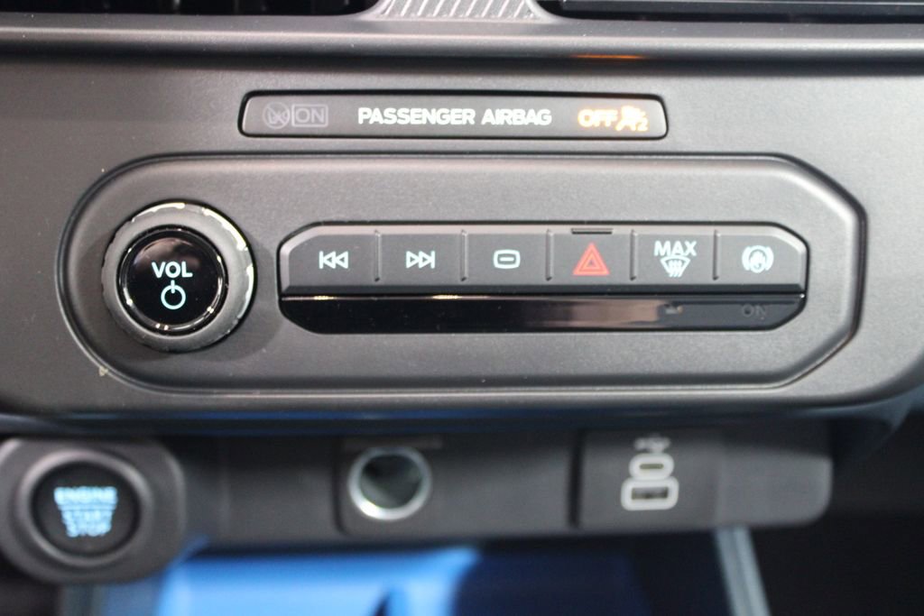 New 2026 Ford Maverick XLT image 41