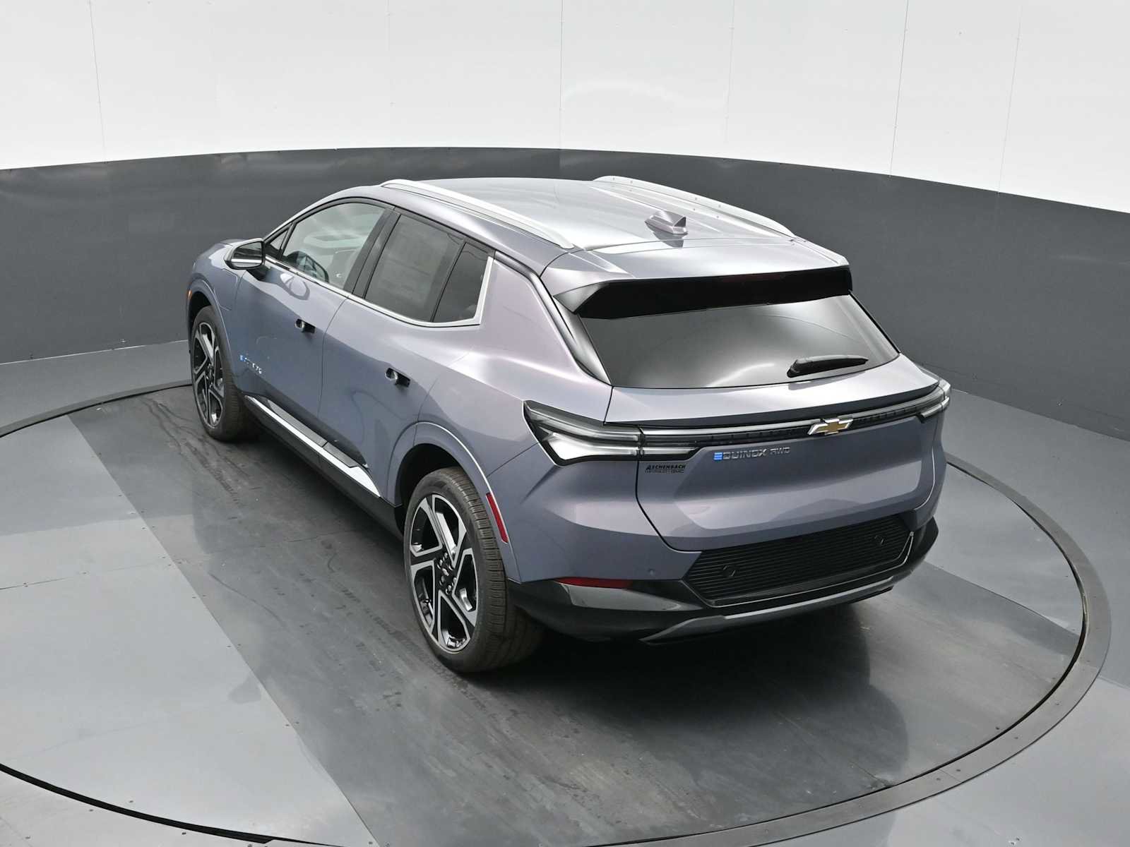 New 2026 Chevrolet Equinox EV LT image 14