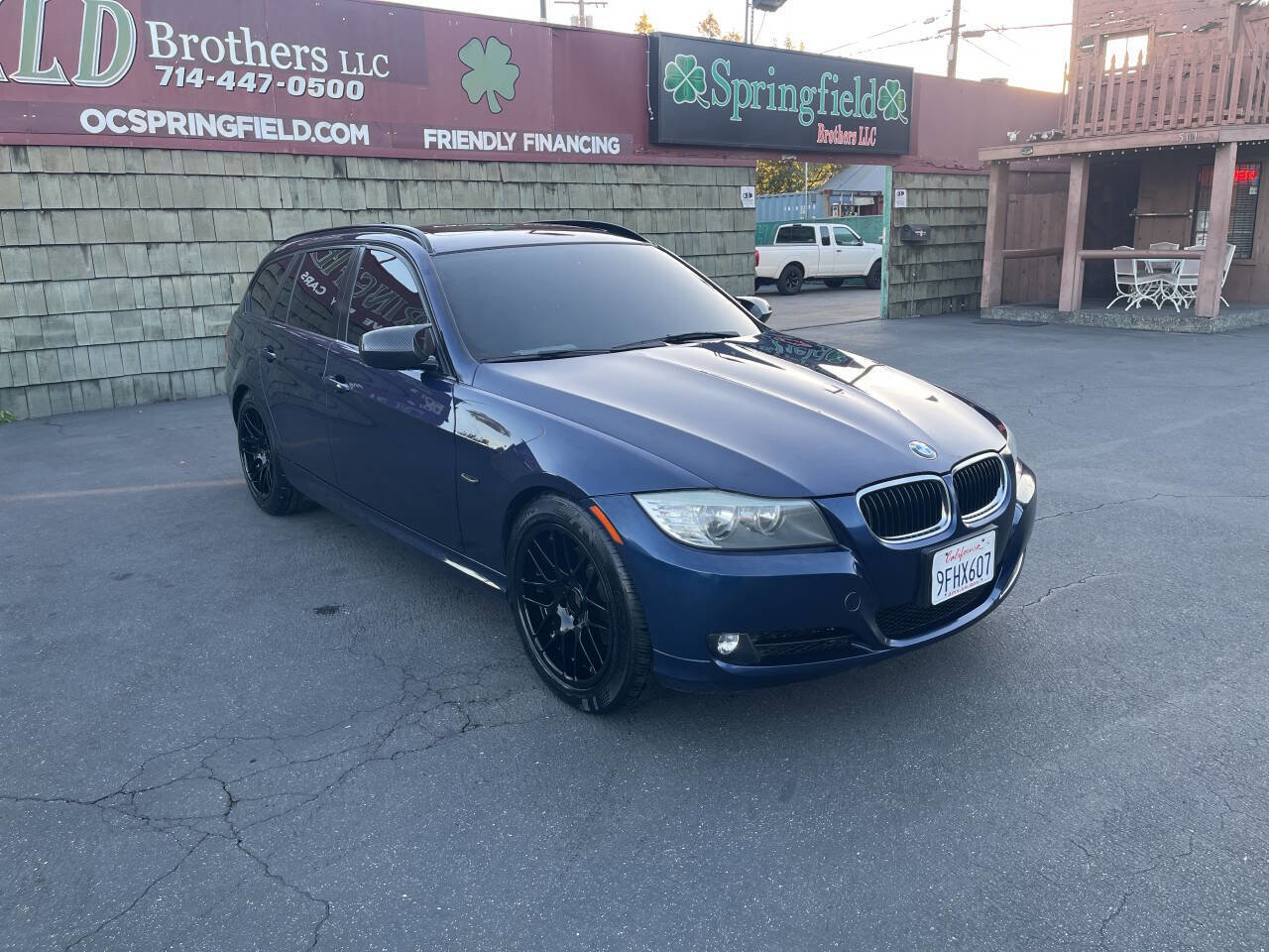 Used 2012 BMW 328i Wagon image 3