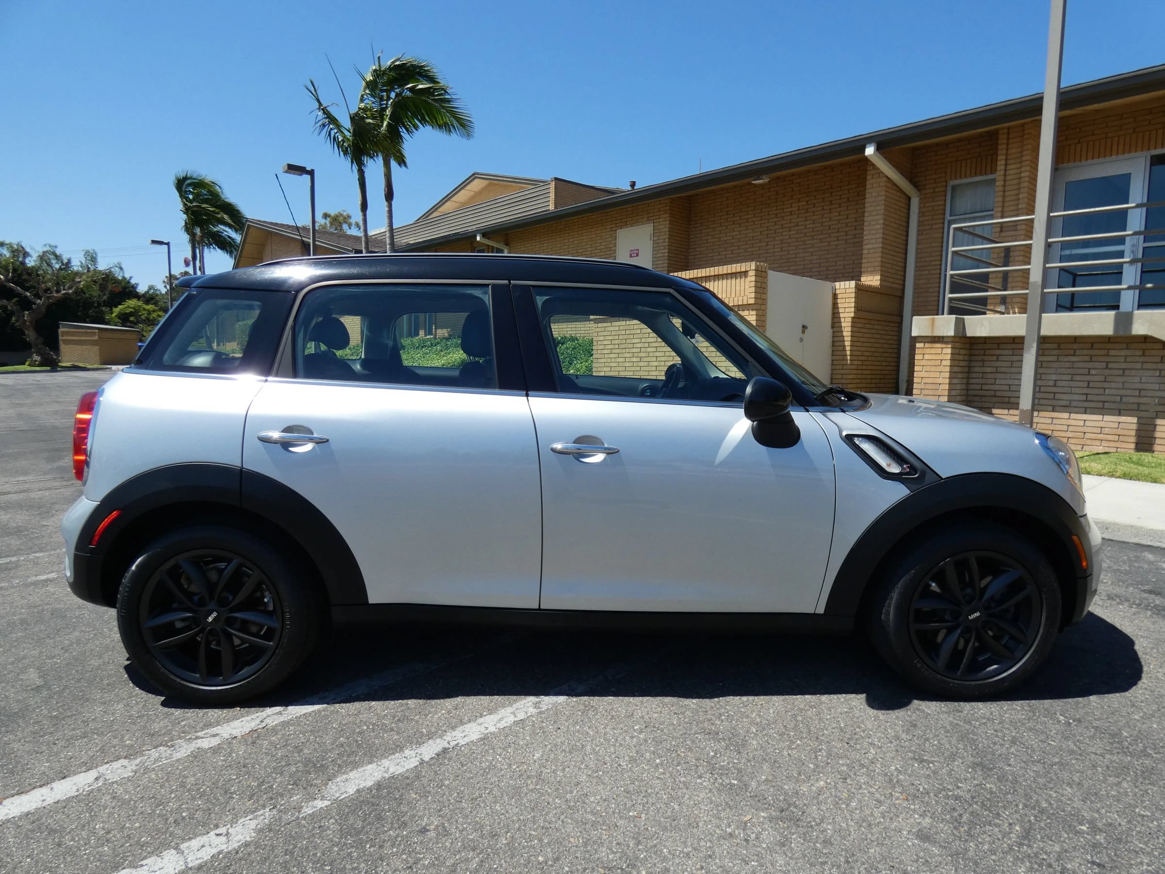 Used 2013 MINI Cooper Countryman S FWD image 7