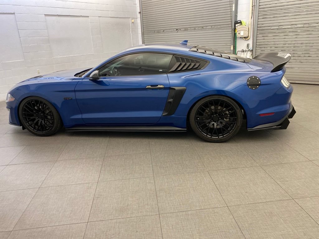 Used 2022 Ford Mustang GT Premium w/ Ford Safe & Smart Package RWD image 6