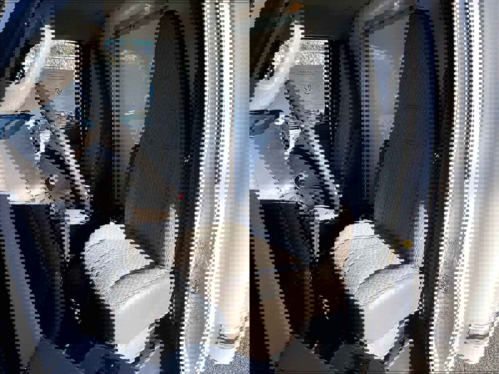 New 2025 Chevrolet Express 3500 w/ Power Convenience Package image 15