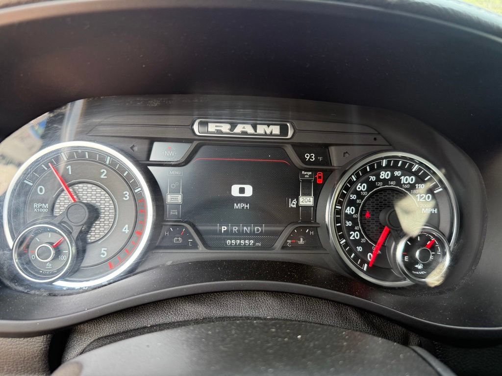 Used 2024 RAM 2500 Laramie w/ Safety Group AWD/4WD image 17