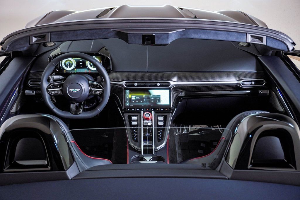 New 2026 Aston Martin V8 Vantage S image 22
