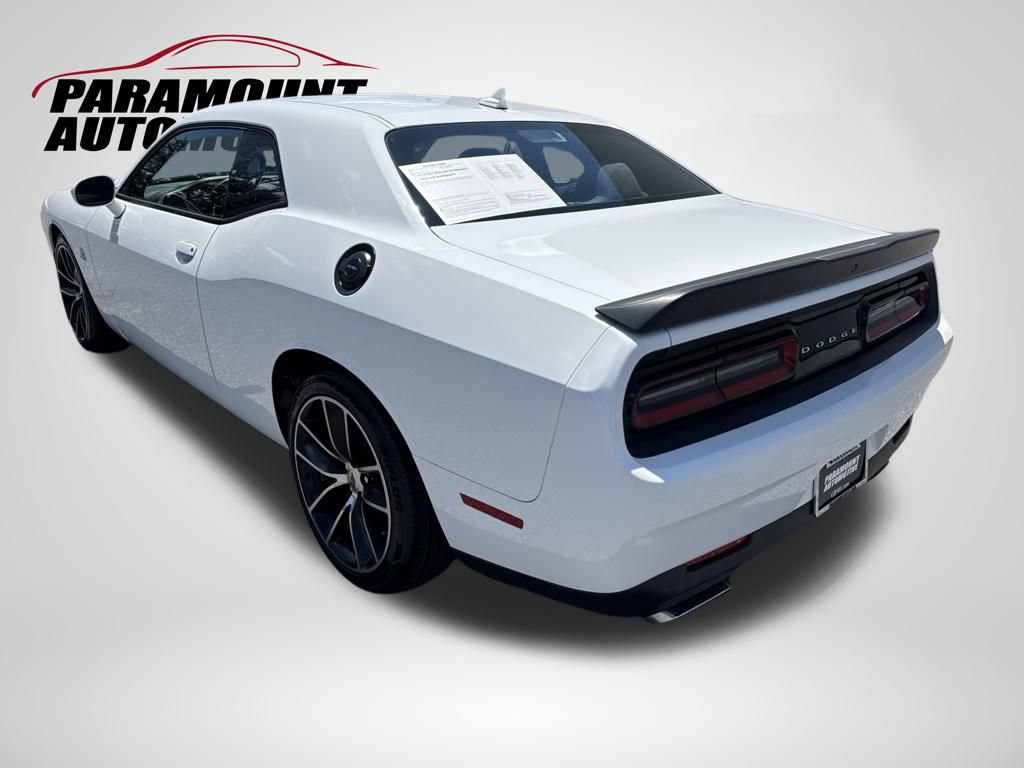 Used 2017 Dodge Challenger R/T Scat Pack RWD image 5