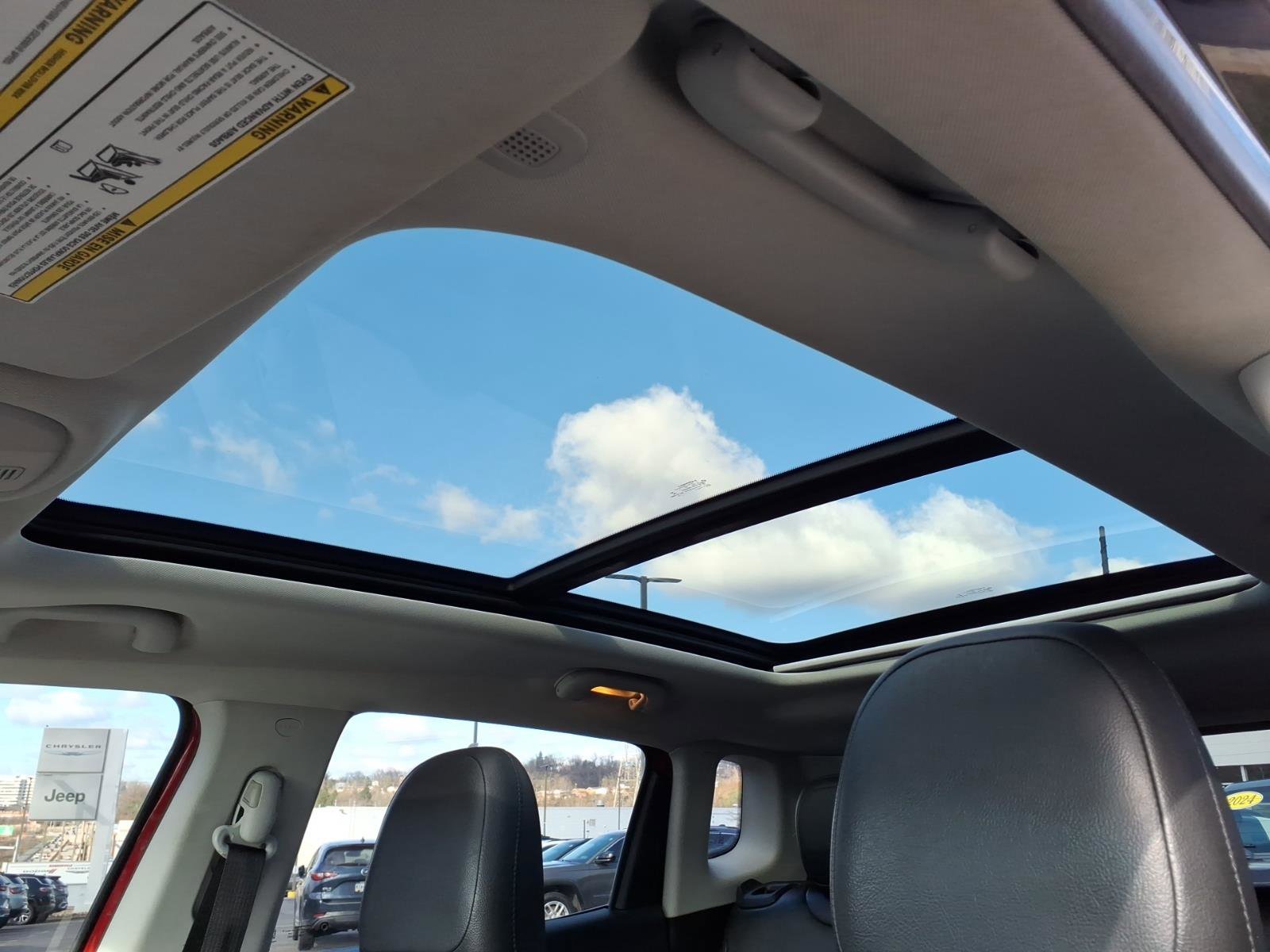 Certified 2020 Jeep Compass Latitude image 12