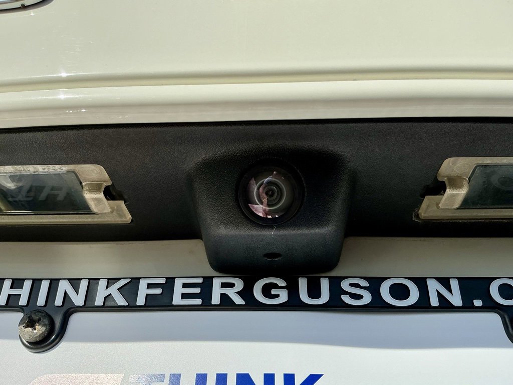 Used 2020 Dodge Journey SE image 16