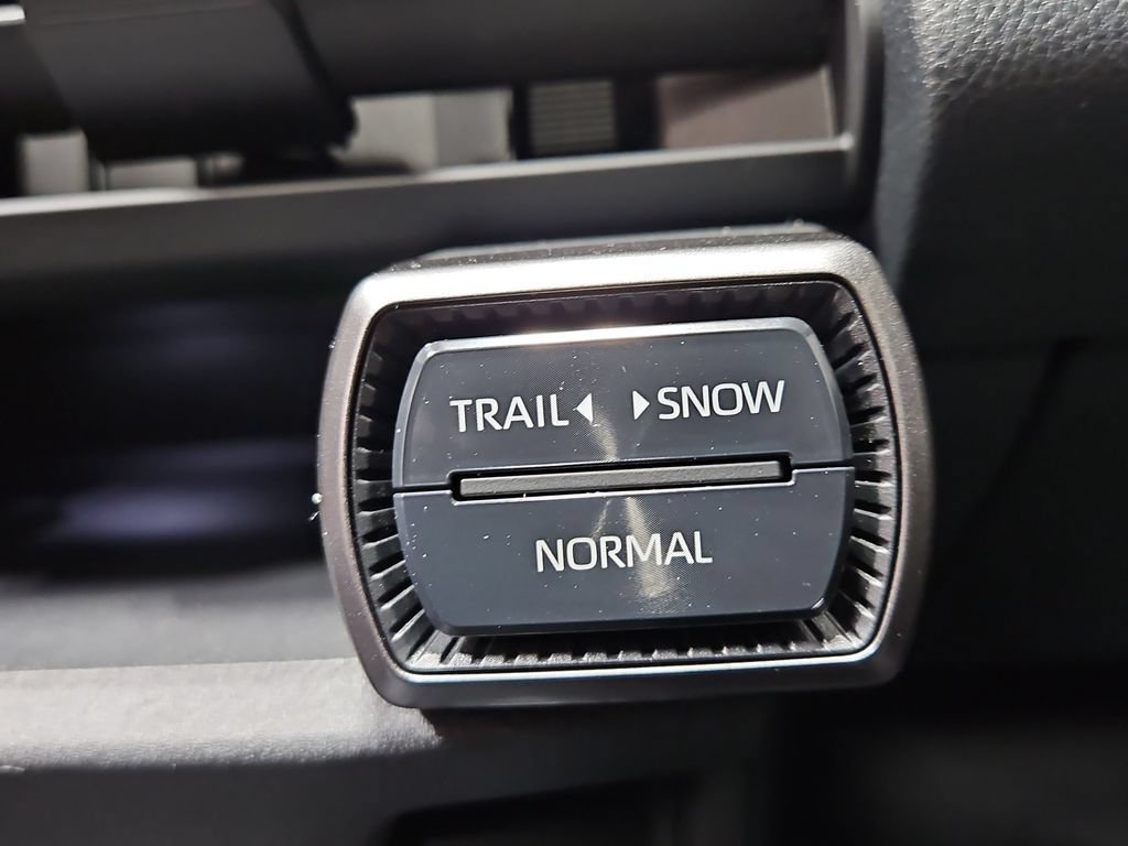 New 2026 Toyota RAV4 XSE AWD/4WD image 25