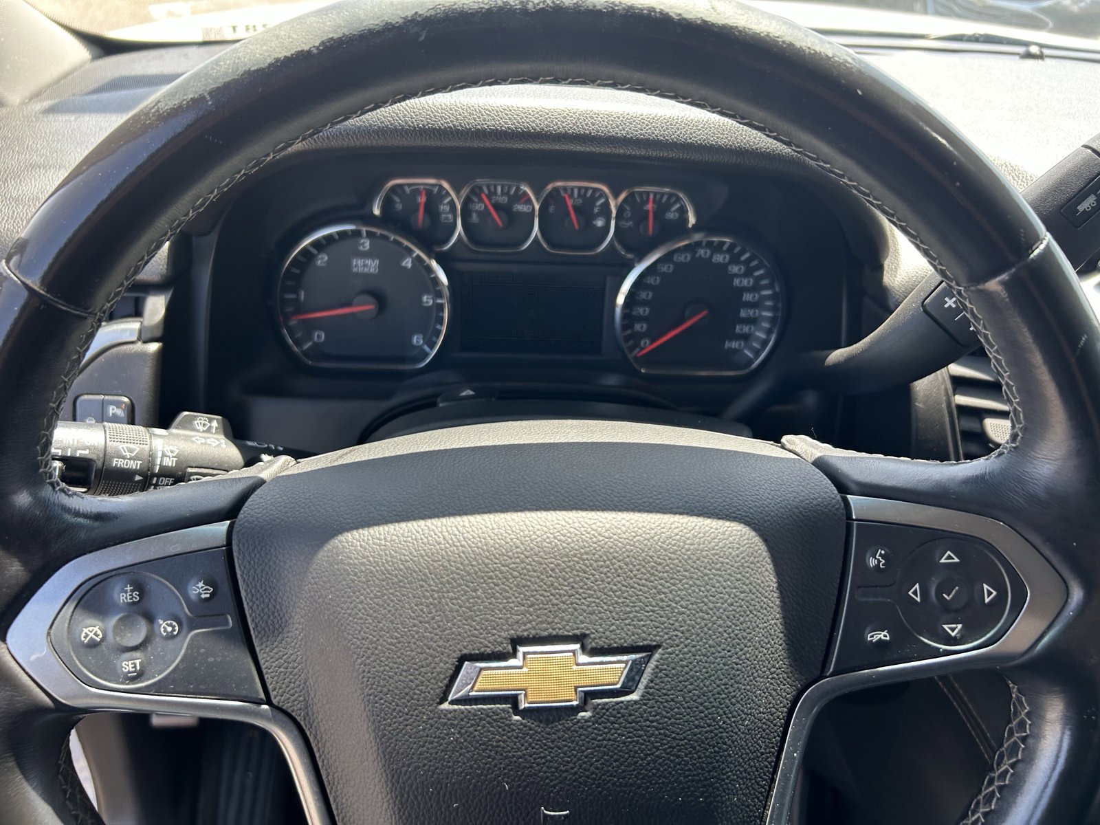 Used 2015 Chevrolet Tahoe LT RWD image 13