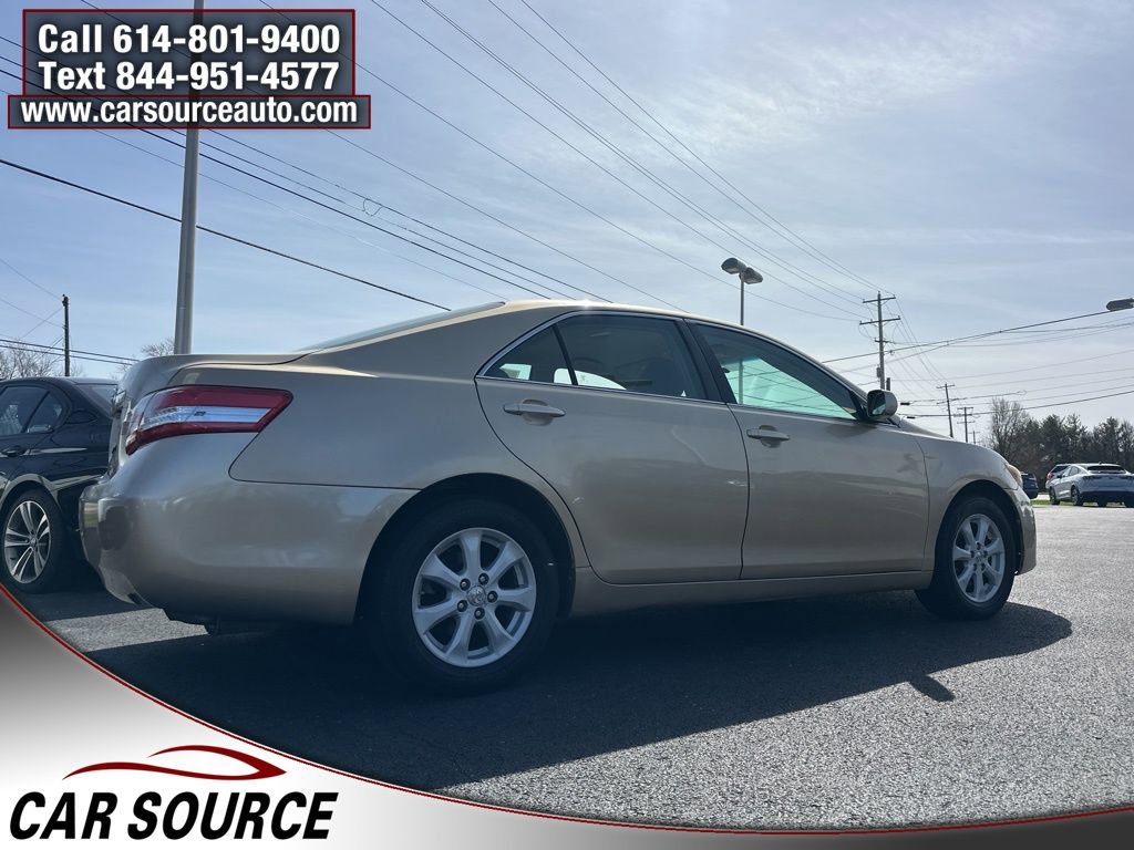 Used 2011 Toyota Camry LE w/ LE Extra-Value Pkg image 5