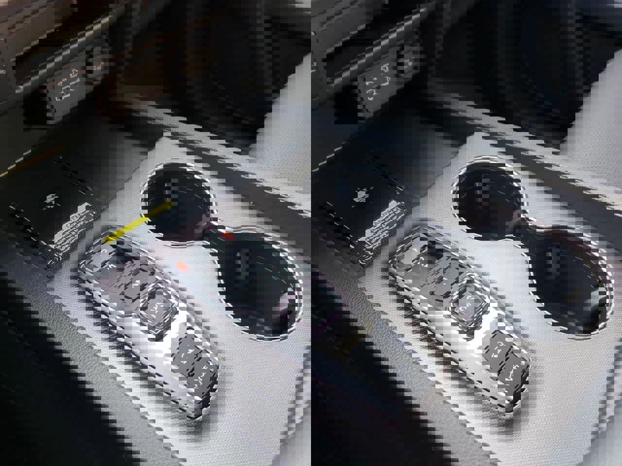 Used 2025 Honda Passport EX-L image 31