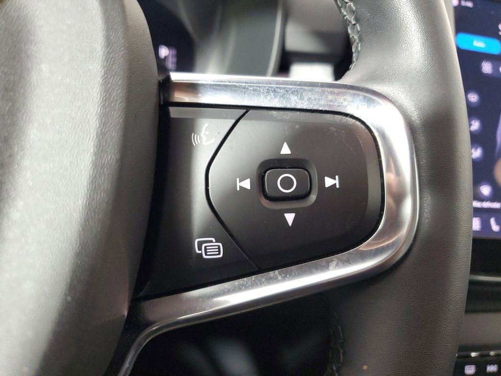 Used 2023 Volvo C40 P8 Recharge Plus image 28