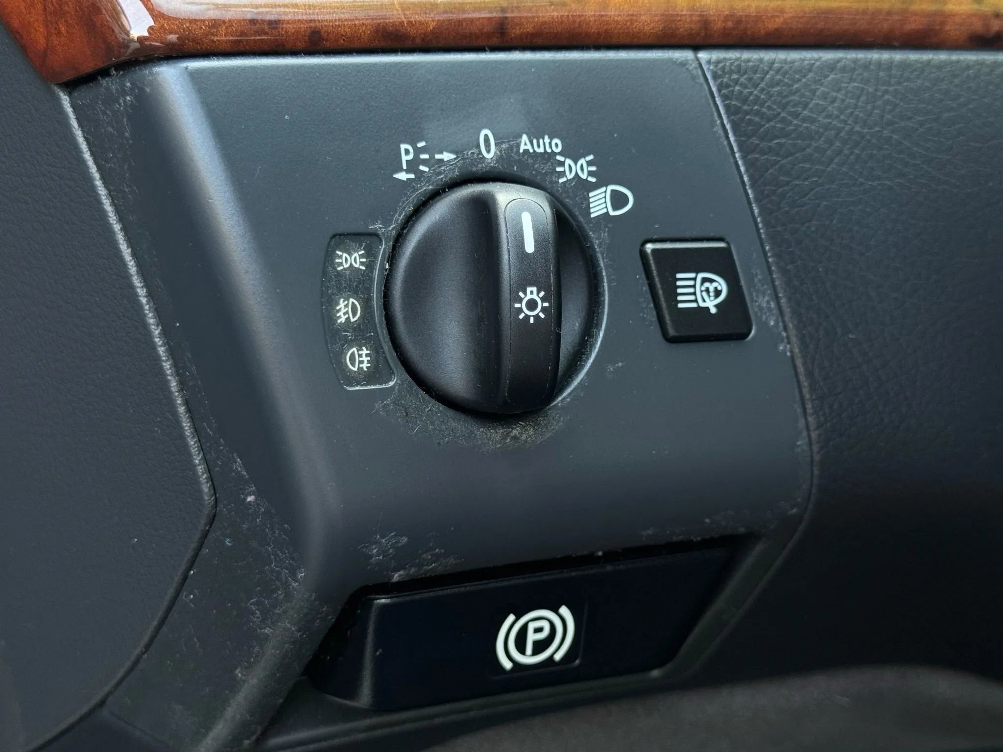 Used 2001 Mercedes-Benz S 55 AMG image 41