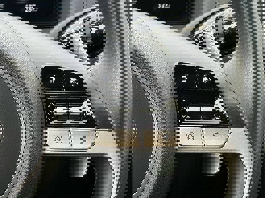 Used 2024 Hyundai Santa Cruz Limited image 22