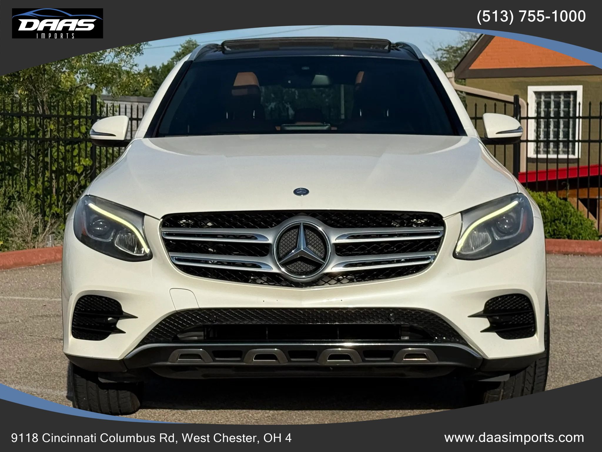 Used 2017 Mercedes-Benz GLC 300 4MATIC image 2
