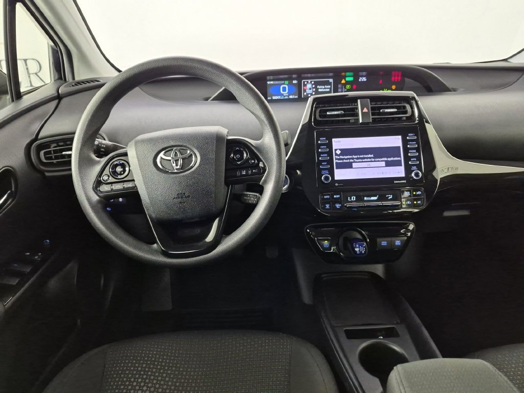 Used 2021 Toyota Prius LE FWD image 30