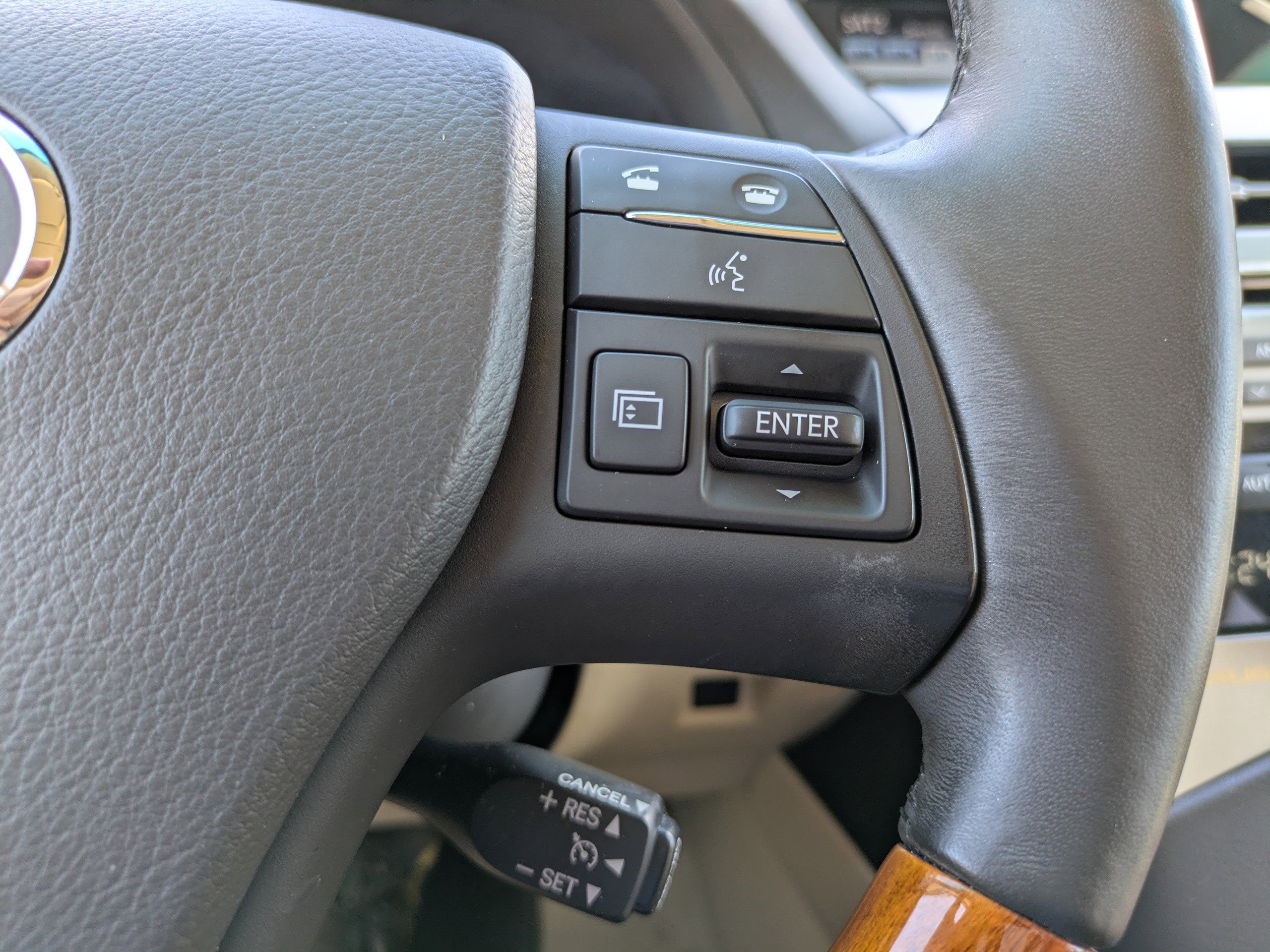 Used 2010 Lexus RX 350 AWD image 21