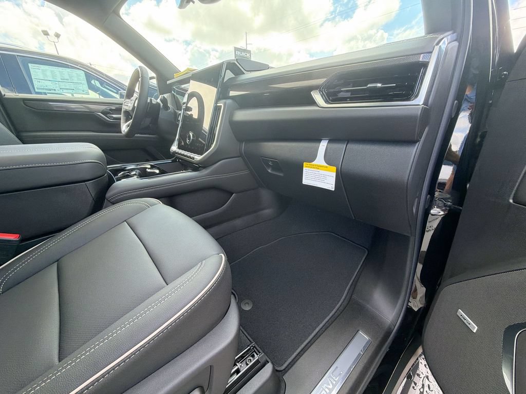 New 2026 GMC Yukon XL Elevation w/ Elevation Premium Package RWD image 34