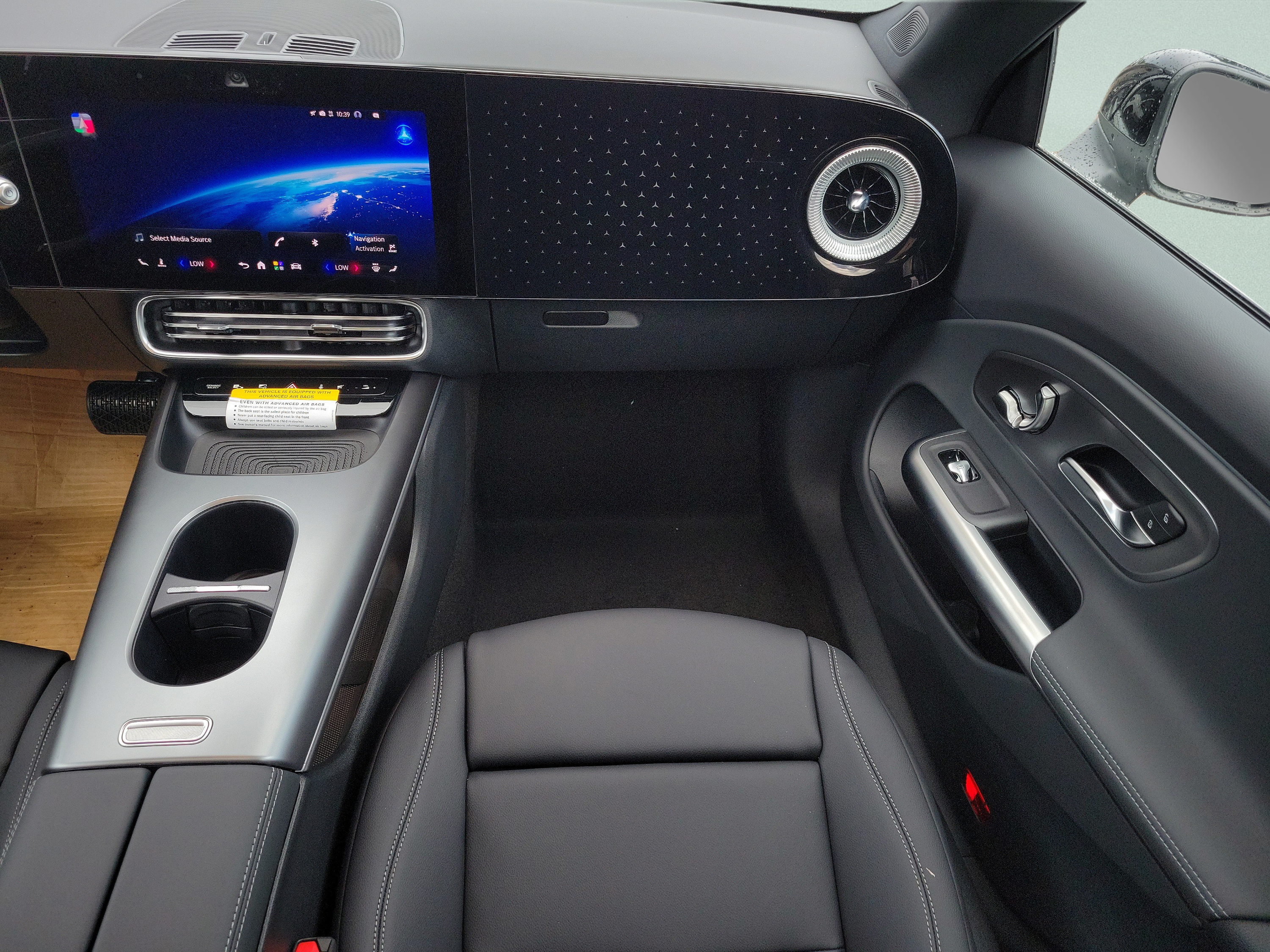 New 2027 Mercedes-Benz CLA 250+ image 14