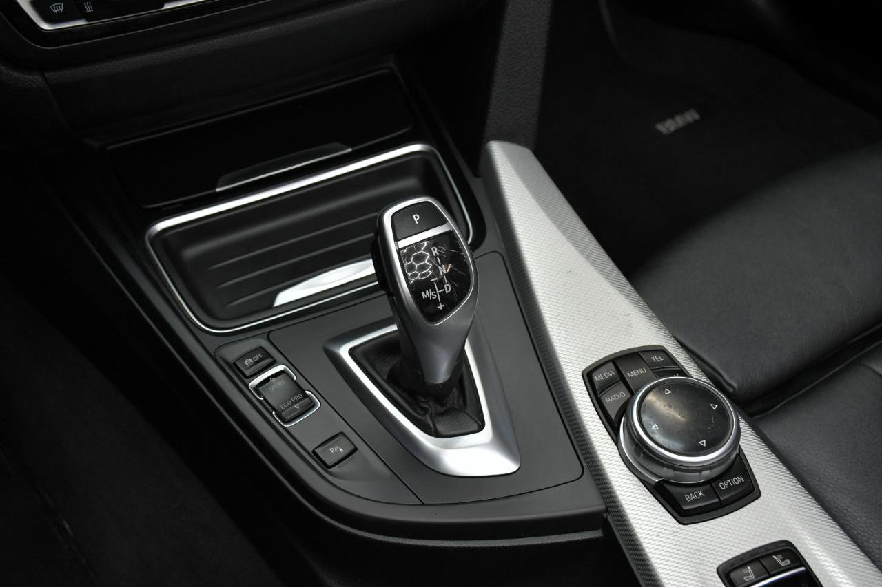 Used 2014 BMW 435i Convertible image 32