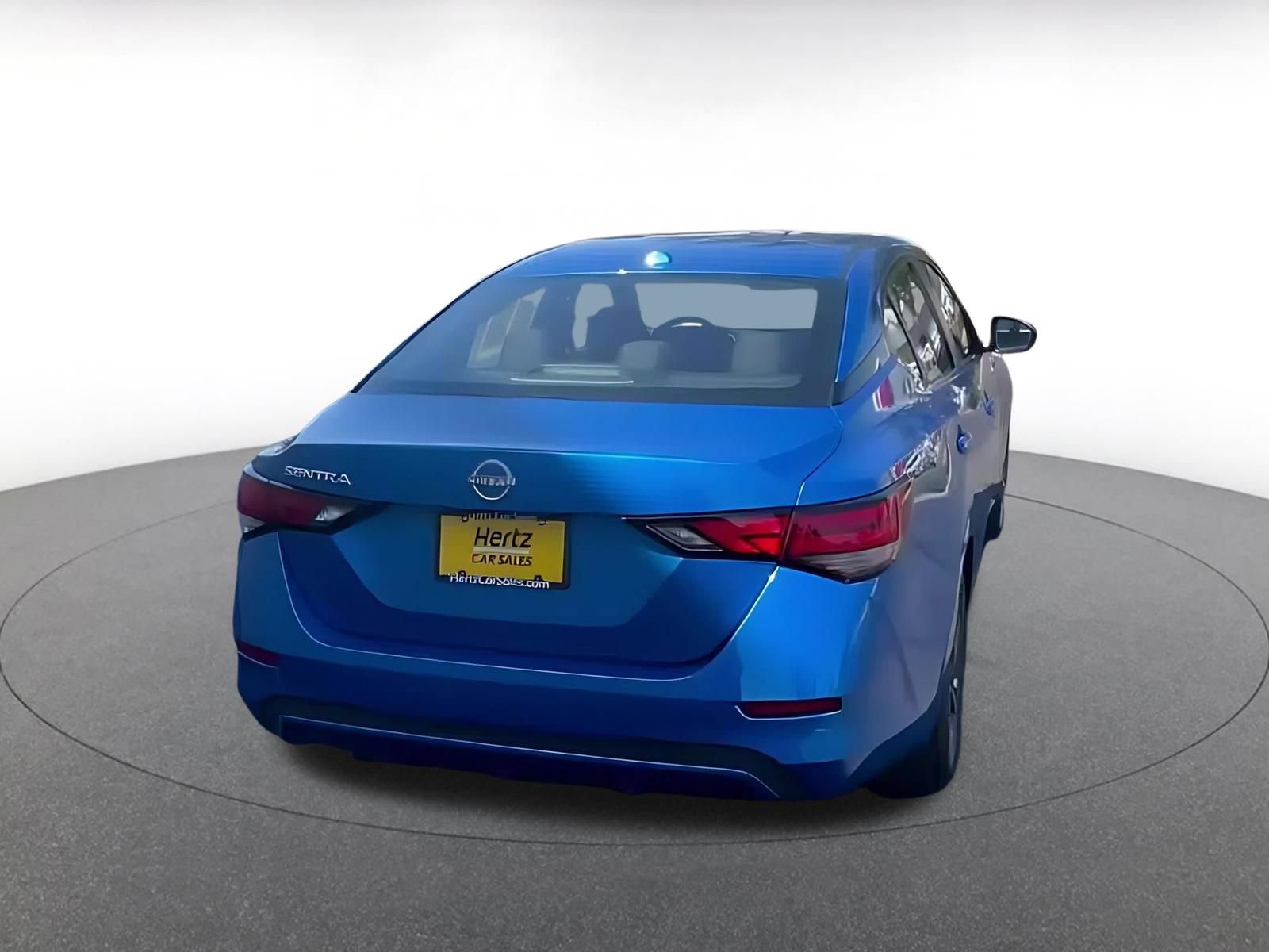 Used 2025 Nissan Sentra SV FWD image 12