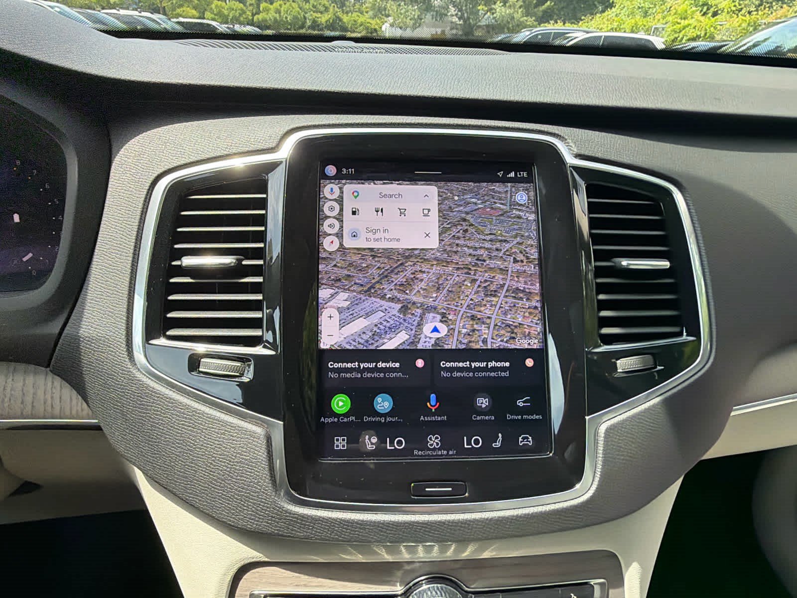 Certified 2023 Volvo XC90 B6 Plus w/ Protection Package Premier AWD/4WD image 29