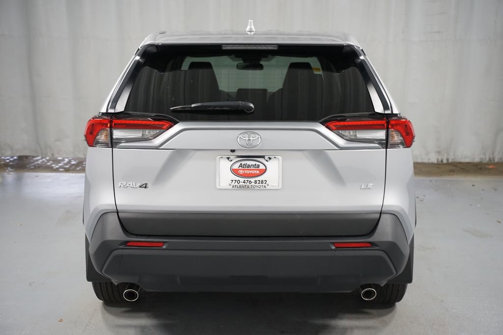 Used 2024 Toyota RAV4 LE image 7