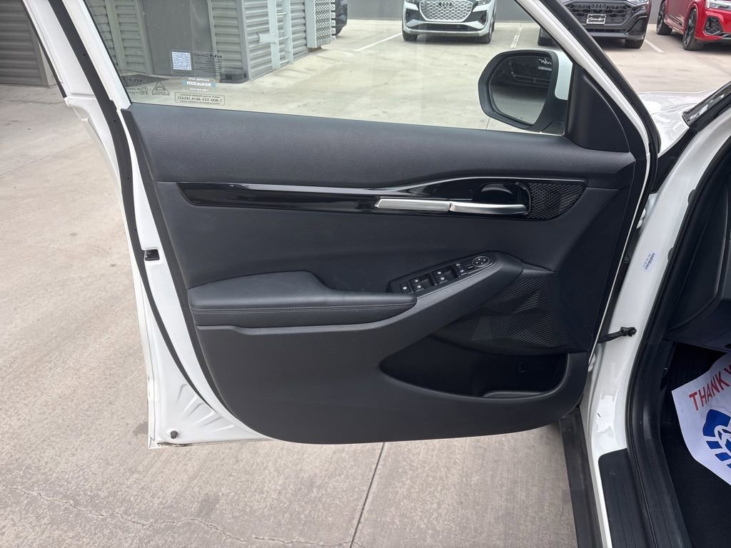 Used 2025 Kia Seltos S image 10