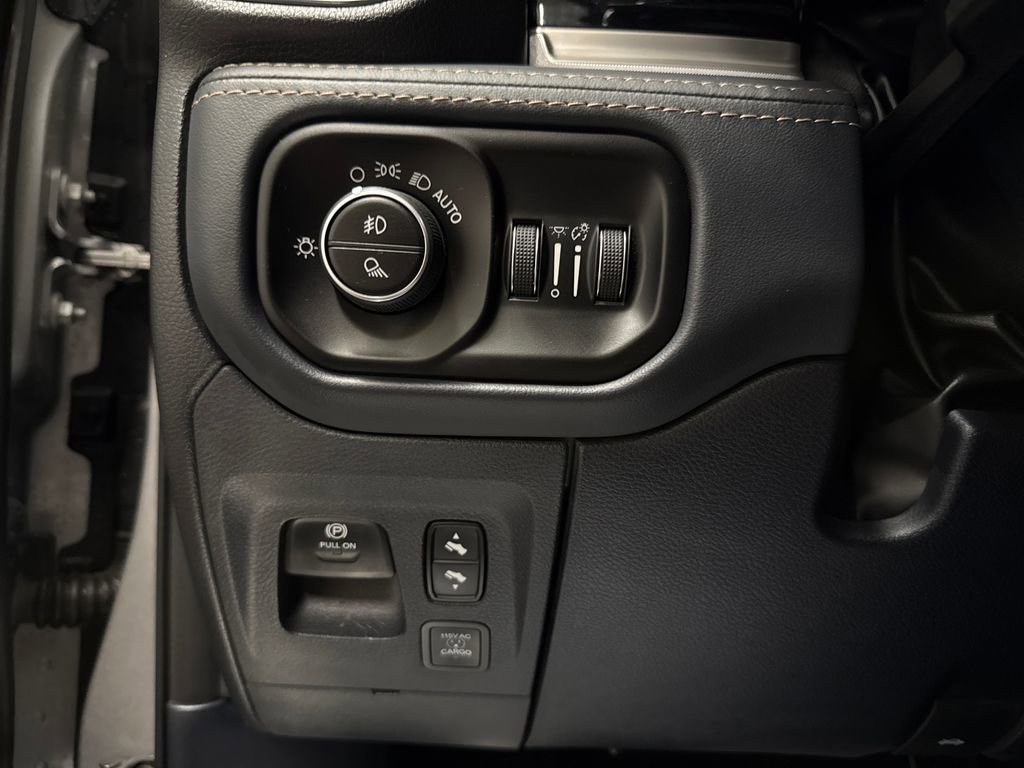 Used 2025 RAM 1500 Tungsten w/ Trailer Tow Group image 21