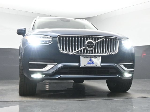 Used 2024 Volvo XC90 B6 Ultimate w/ Protection Package Premier AWD/4WD image 11