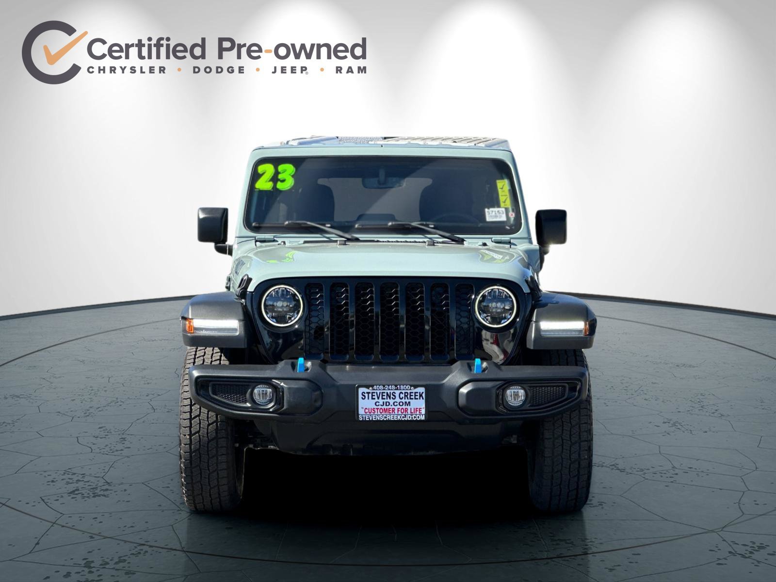 Used 2023 Jeep Wrangler Unlimited w/ Cold Weather Group AWD/4WD image 9