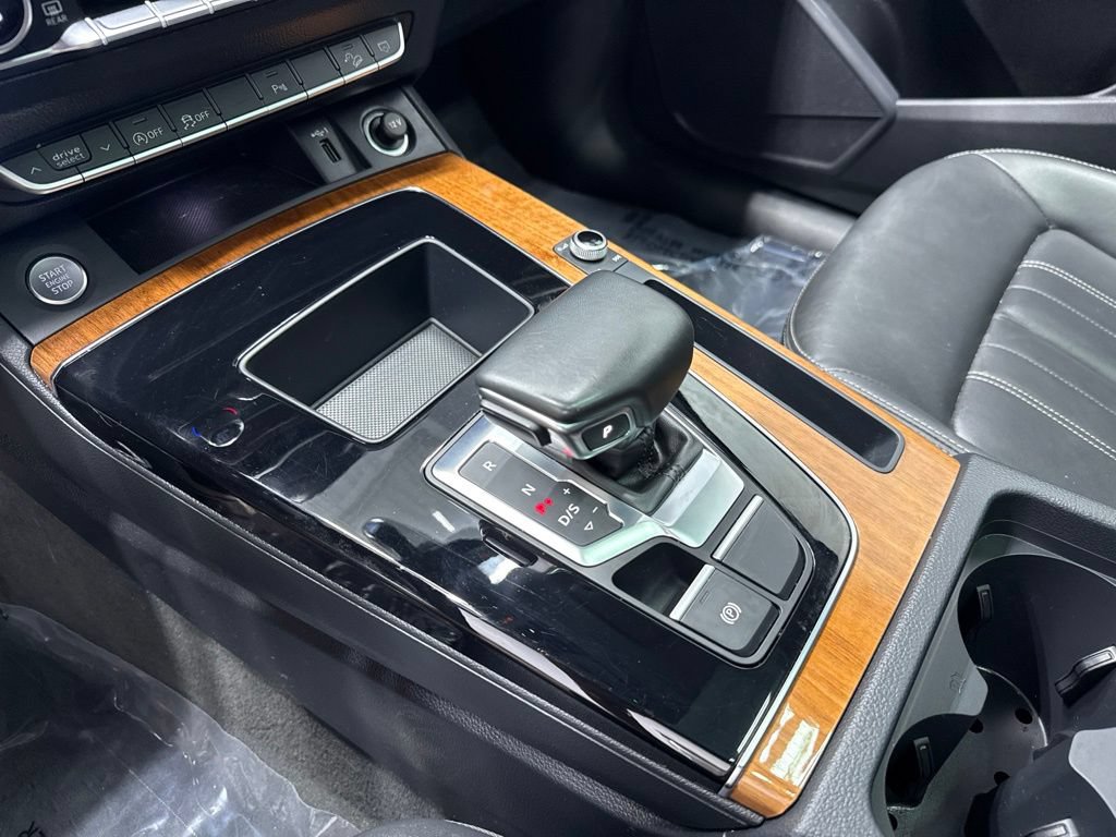 Used 2023 Audi Q5 2.0T Premium w/ Convenience Package AWD/4WD image 27