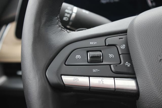 Used 2024 Cadillac XT4 Premium Luxury w/ Cold Weather Package image 14