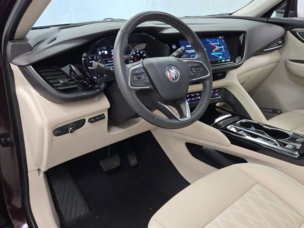 Used 2023 Buick Envision Avenir image 23